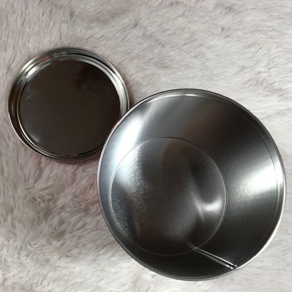 NWOT Set of 4 Vintage Coca-Cola Boys of Summer Round Tin + Refreshment Magnets - Picture 6 of 14